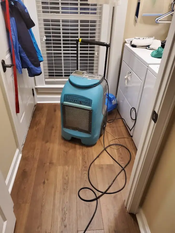 Commercial dehumidifier deployed for Crawl Space Restoration in Lake Wylie